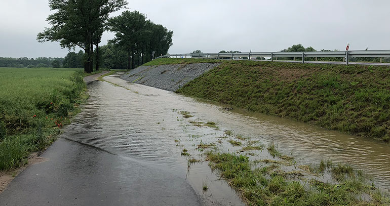 Obraz: cxerwiec2020wreszciepoprawia.jpg Obraz: cxerwiec2020wreszciepoprawia.jpg