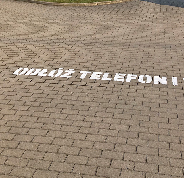 Odłóż telefon i żyj