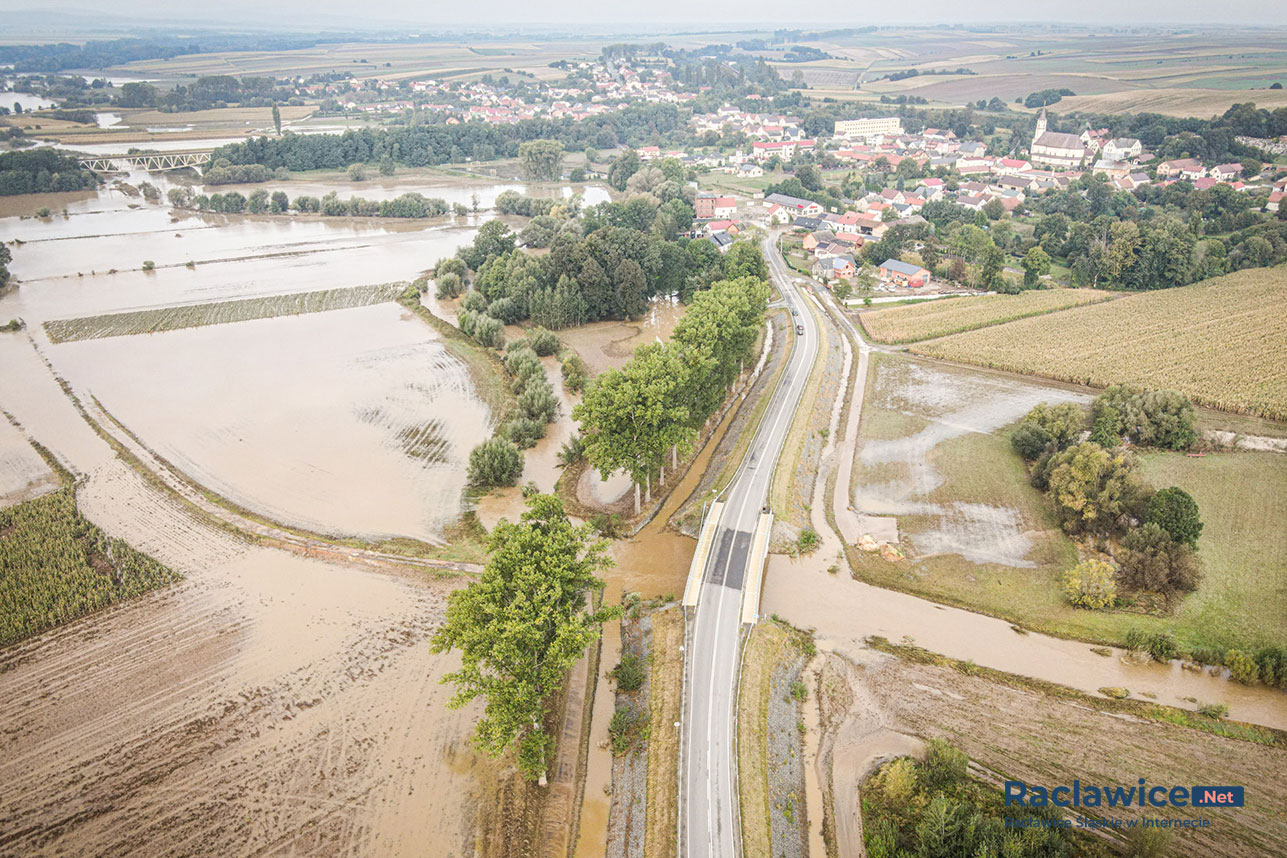 Obraz: zniszczeniapowd24rokgl4.jpg